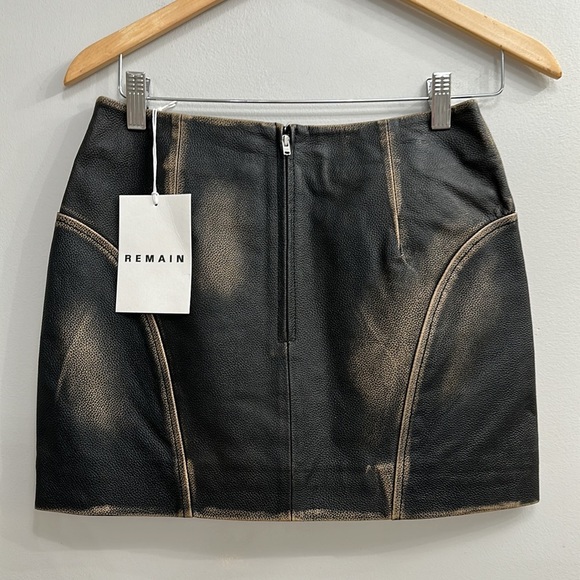 REMAIN Black Washed Leather Miniskirt - Picture 9 of 12